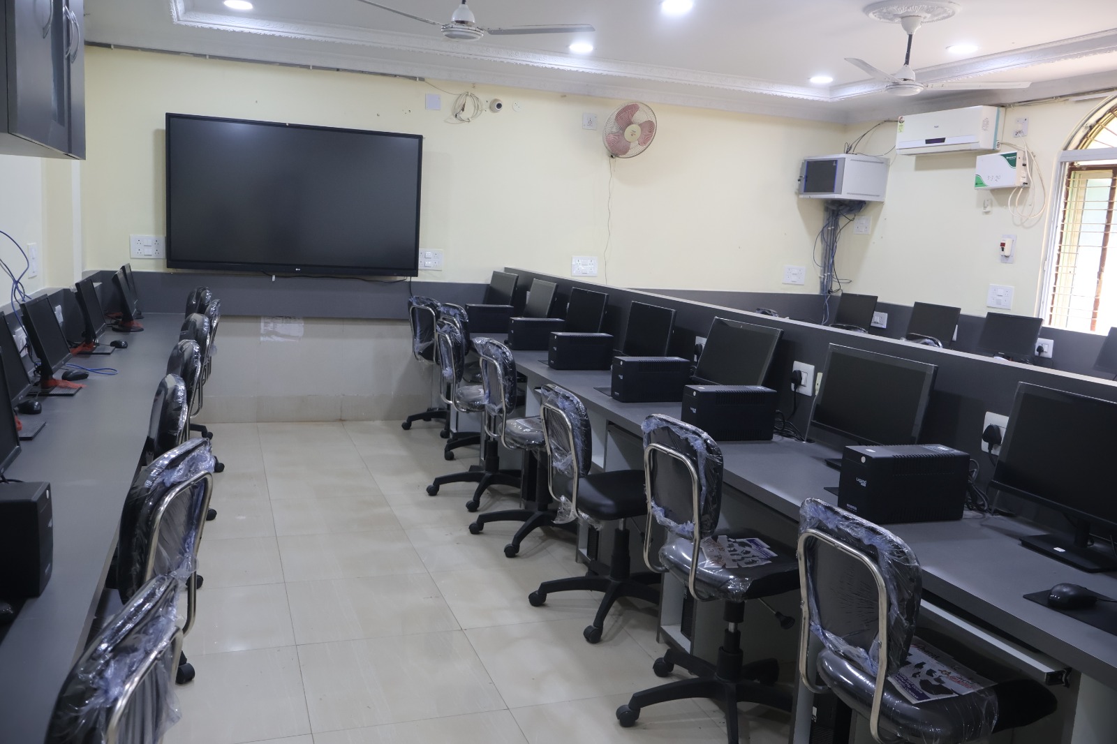 ICT Lab